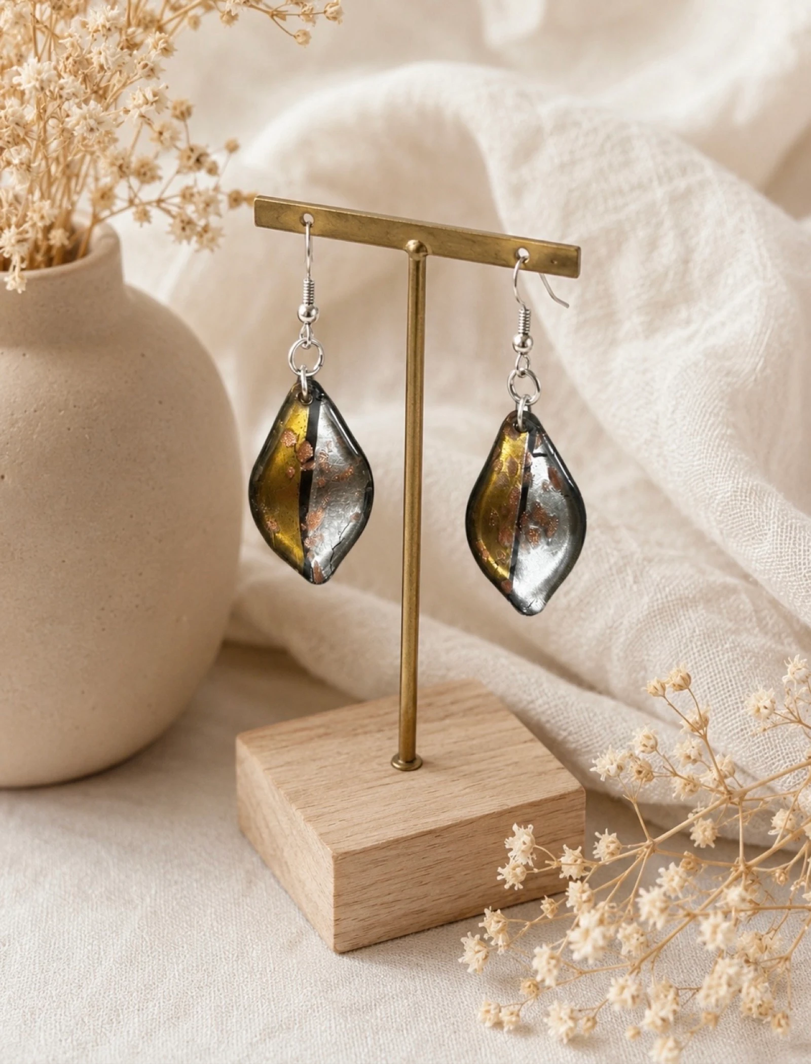Pendientes Colgantes Cristal Artístico Ámbar y Negro | Estilo Elegante